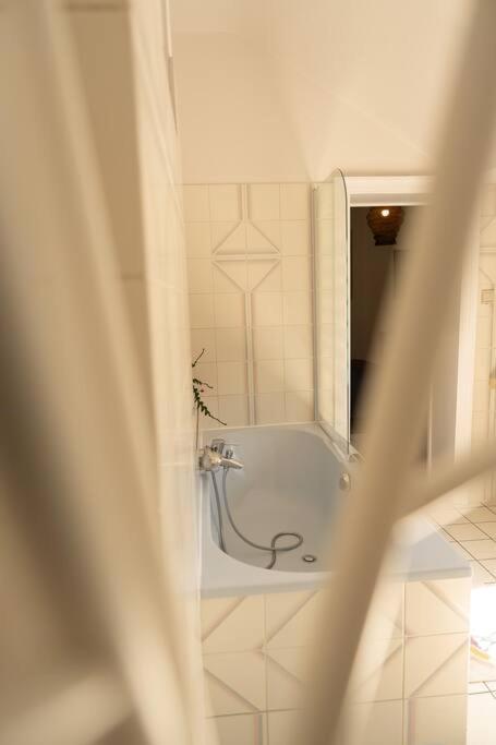 Camelia, Un Charme Montois Vila Mons Exterior foto